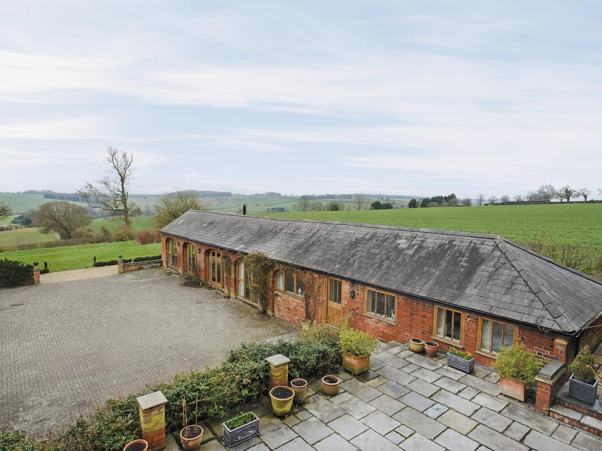 הוילה Church Stowe The Stables At Weedon Hill Farm מראה חיצוני תמונה